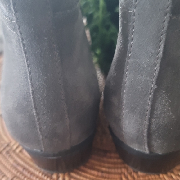 Naturalizer Suede booties 7W...Bundle & SAVE! - Picture 2 of 7